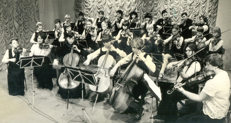 Оркестр под управлением О.В.Каулиной, 1982г.